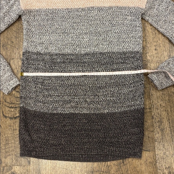 Dynamite Women's Multicolor Knit Sweater - Picture 4 of 8